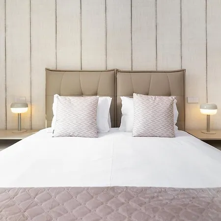 Whome Urban Retreat: Downtown Luxury, Parking, Ac & Elevator דירה *