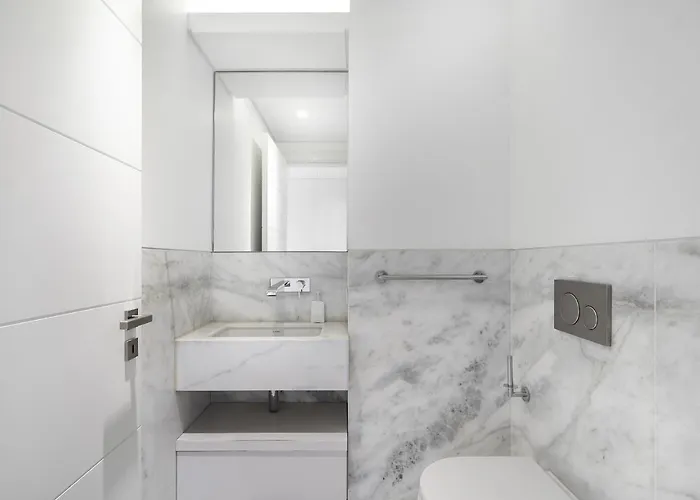 Whome Urban Retreat: Downtown Luxury, Parking, Ac & Elevator Διαμέρισμα *