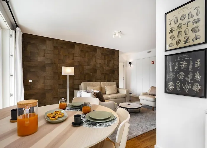 Whome Urban Retreat: Downtown Luxury, Parking, Ac & Elevator شقة Lisboa