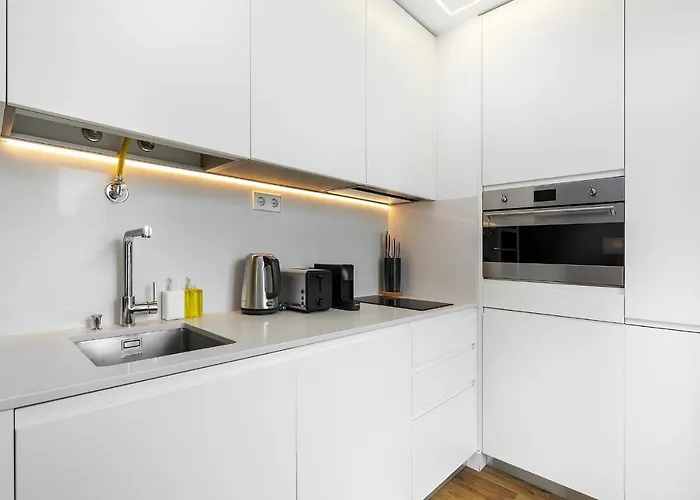 Whome Urban Retreat: Downtown Luxury, Parking, Ac & Elevator Lejlighed *