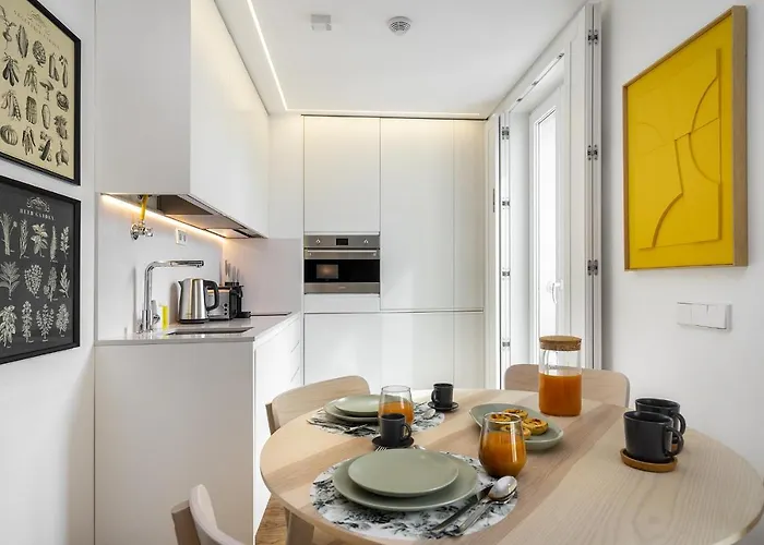 Whome Urban Retreat: Downtown Luxury, Parking, Ac & Elevator Apartamento